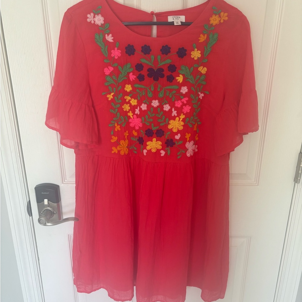 Crown and Ivy Floral Boho Vacation Sundress Medium